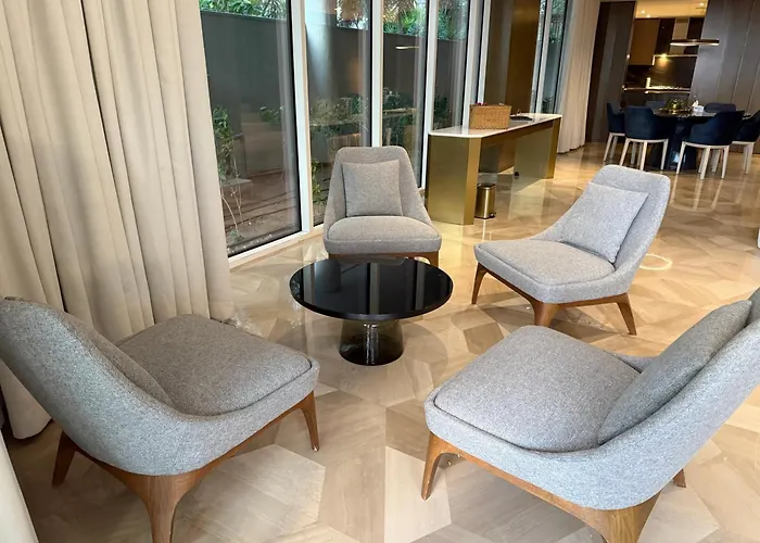 Villa Palm Haven Luxe 3 Bed Townhouse With Private Pool Dubai