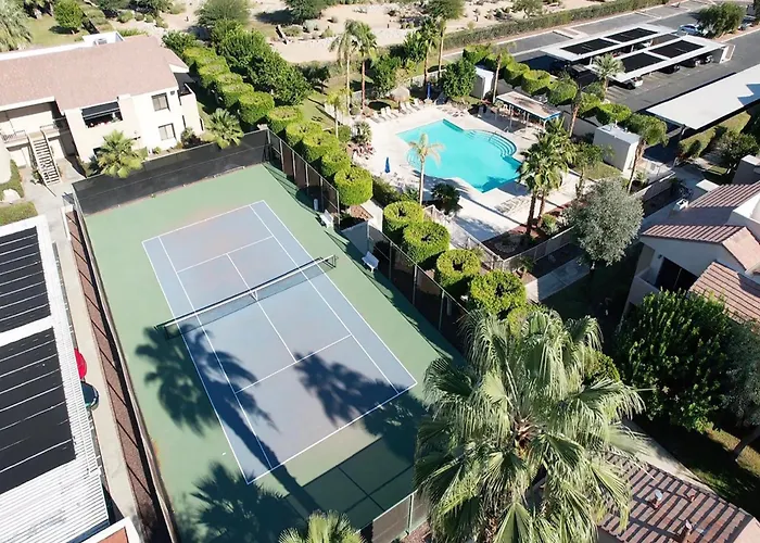 2Br Plaza Villas Bungalow Deluxe By Oranj Palm Palm Springs