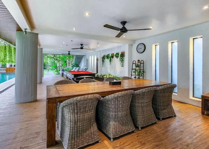 Viva Lavida 4 Bedroom Green Huge Vila Cyn Canggu