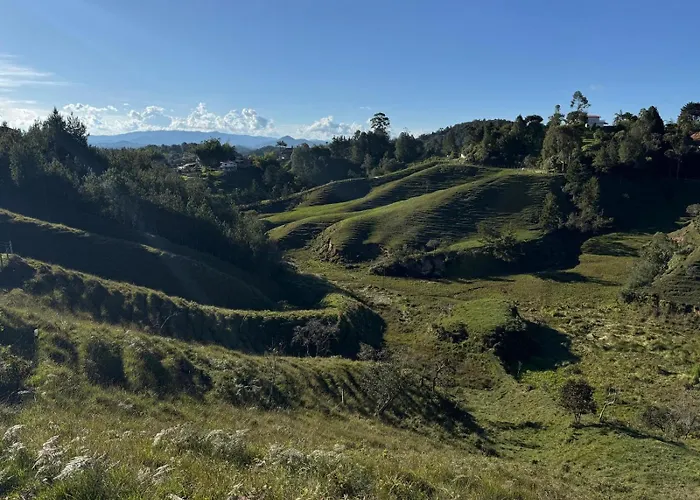 Mountain Home Close To Guatape Pueblo With Jacuzzi