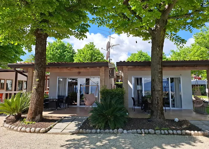 Villaggio Turistico Dei Tigli Padenghe sul Garda