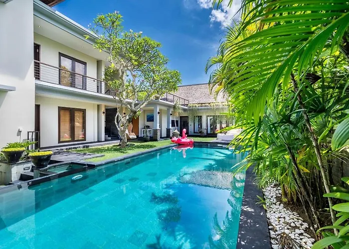 Villa Massive 3Br Luxury Pool Mansion In Perrerenan Canggu