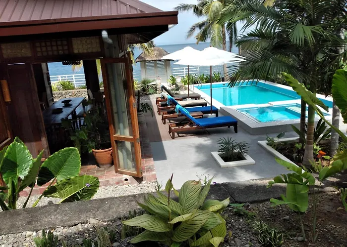 Wijaya Anilao Beach House Batangas