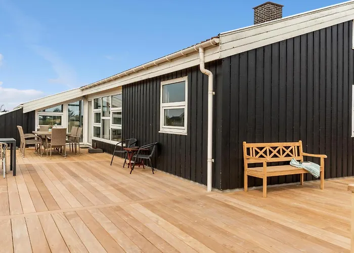 Cozy Home In Hjorring With Sauna