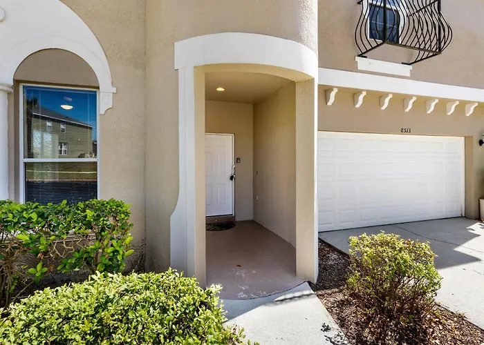 Luxury Emerald Island Resort Villa With Stunning Pool Deck And Lake View Near Disney Kissimmee