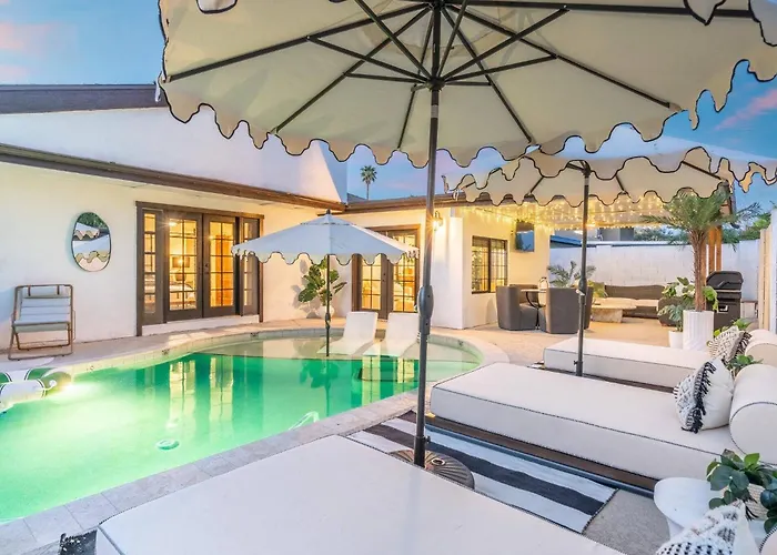 Stylish Cottage Villa Pool Sauna Hottub Phoenix