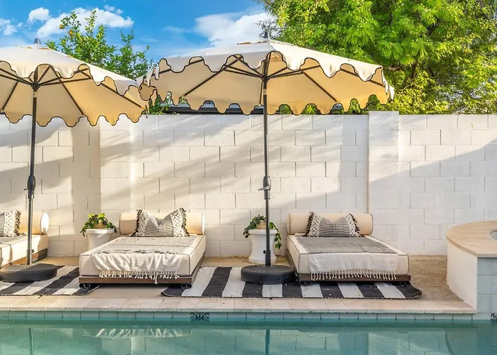 Stylish Cottage Villa Pool Sauna Hottub Phoenix
