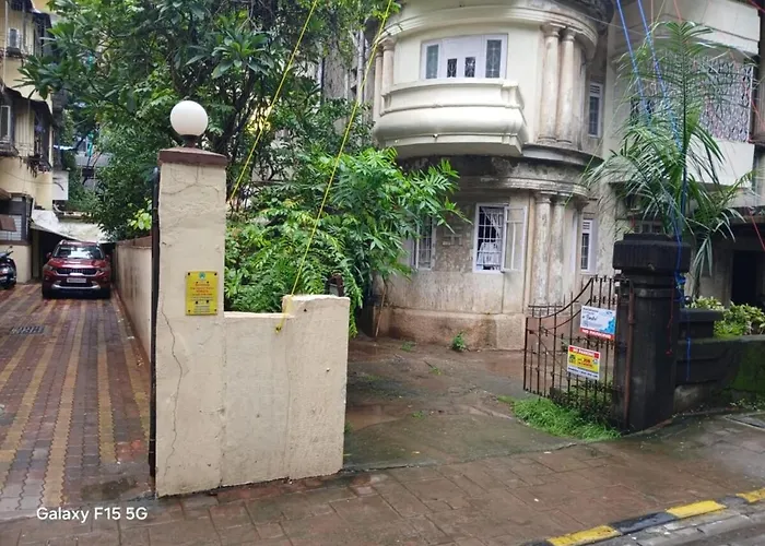 Casa Aloha - Stylish Luxe 2Bed 3Bath Luxury Home Mumbai