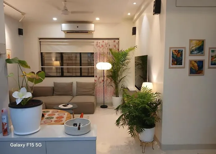 Casa Aloha - Stylish Luxe 2Bed 3Bath Luxury Home Mumbai