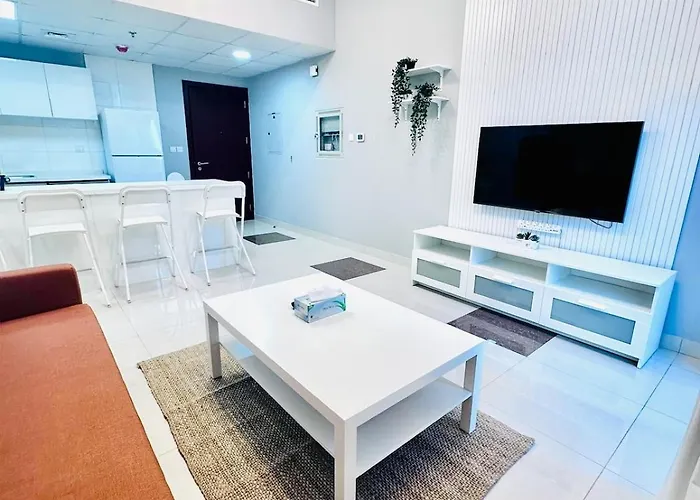 Ferienwohnung Vibrant Marina Retreat! Dubai