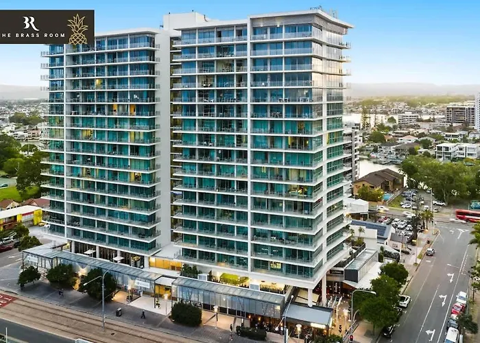 The Brass Pineapple Surfers Paradise 4217 - Wyndham Surfers Paradise Gold Coast