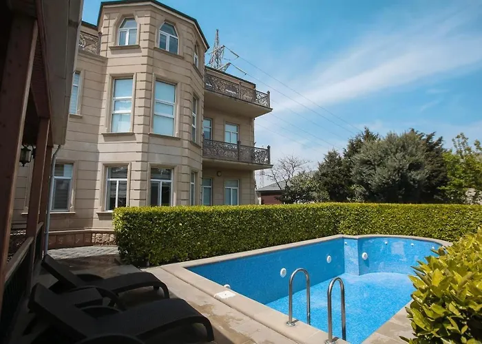 Promenade Villa Baku