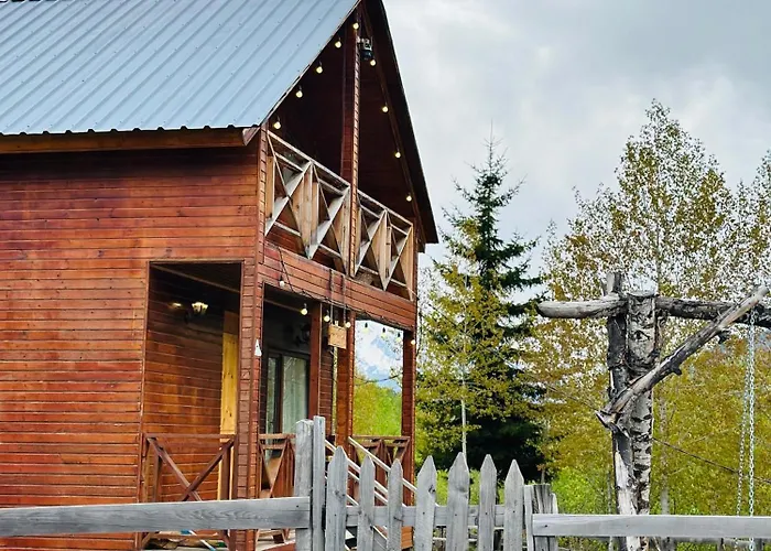 Cottage & Sauna Hill Silence Mestia 1