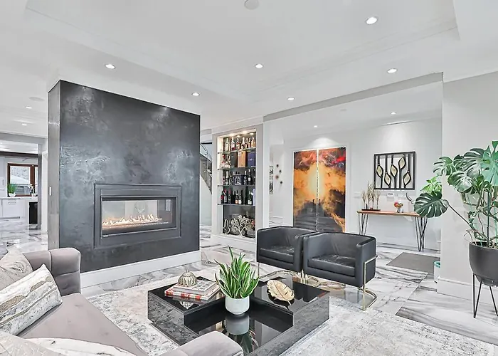 Luxurious Spa Retreat - Toronto Escape