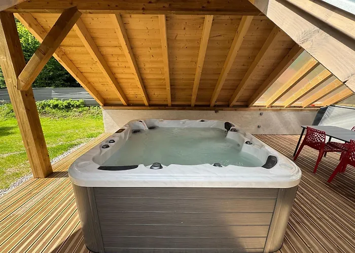 Chalet Du Saut De La Bourrique, Plain-Pied, Spa Couvert, Terrain Cloture Gérardmer
