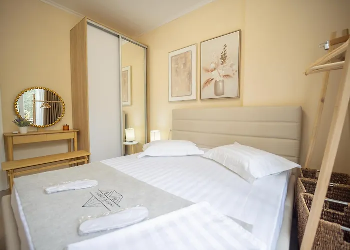 Ingrit Gjoni Dhermi Apartment