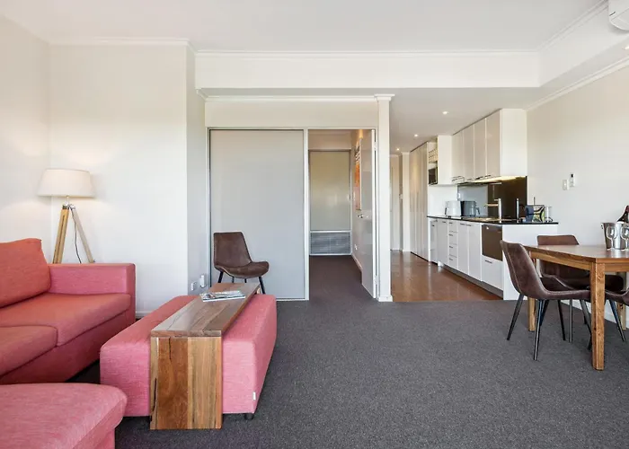 Hotel Seashells Mandurah