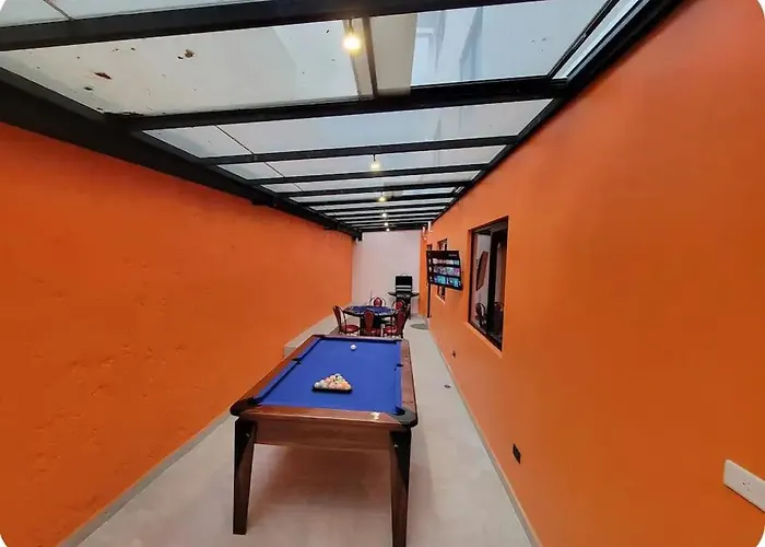Ferienwohnung Departamento Con Jacuzzi Y Patio Cuenca