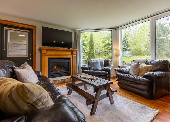 Timberline - Spruce Lodge By Fernie Central Reservations