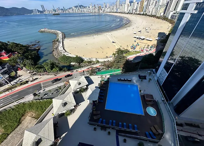 Flat - Frente Mar, Roda Gigante E Estrada Da Rainha Balneário Camboriú