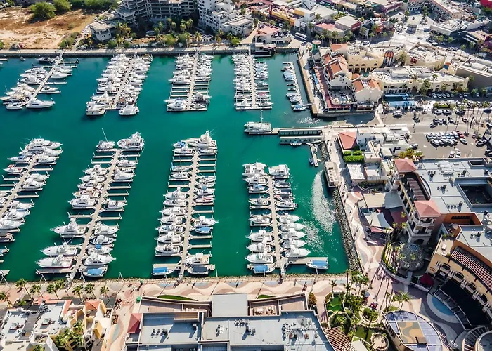 Cabo Marina Luxury Condo Jacuzzi & Terrace Cabo San Lucas