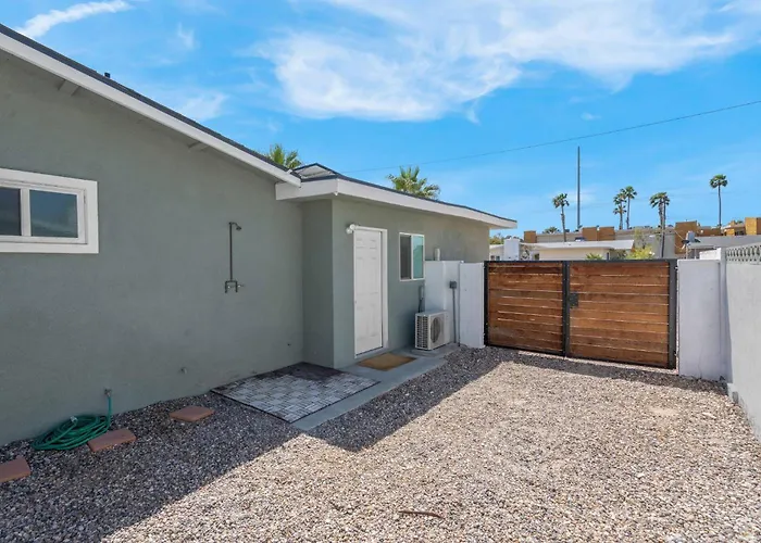 Next To Strip | Pool | Hot Tub | Bbq | Buddy Rich Las Vegas