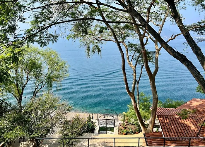 Casa Floresta Luxury Lakefront Retreat San Marcos La Laguna
