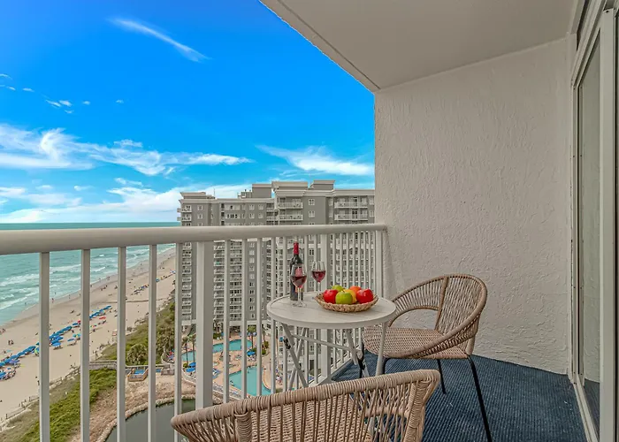 Oceanfront Resort Escape, Pools, Hot Tubs, Direct Beach Access Myrtle Beach