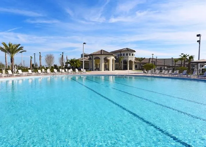 Last Minute Disney Getaway! Private Pool, Hot Tub & Games Room. Book Now! #97657 Kissimmee