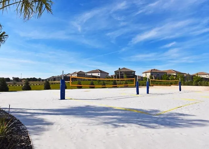 Last Minute Disney Getaway! Private Pool, Hot Tub & Games Room. Book Now! #97657 Kissimmee