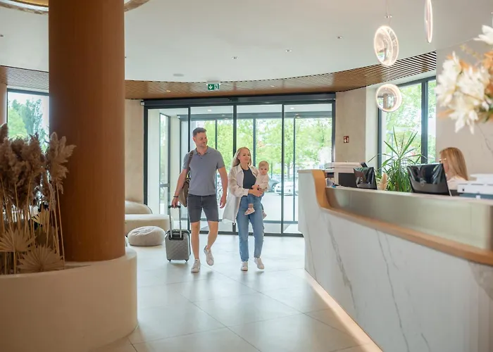Hotel Marina Port Balatonkenese