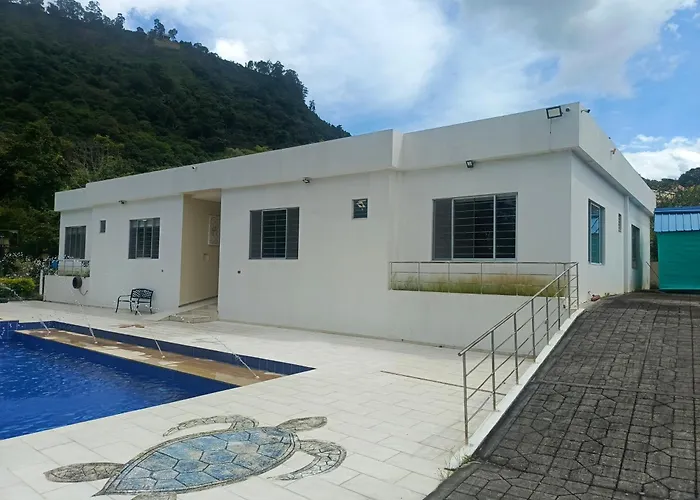 Casa Quinta Bello Horizonte La Mesa 