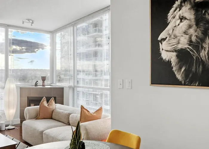 Ferienwohnung Elevated Elegance YYC