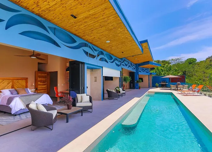 Villa Buddha Belly Oceanmountain Top Views Quepos