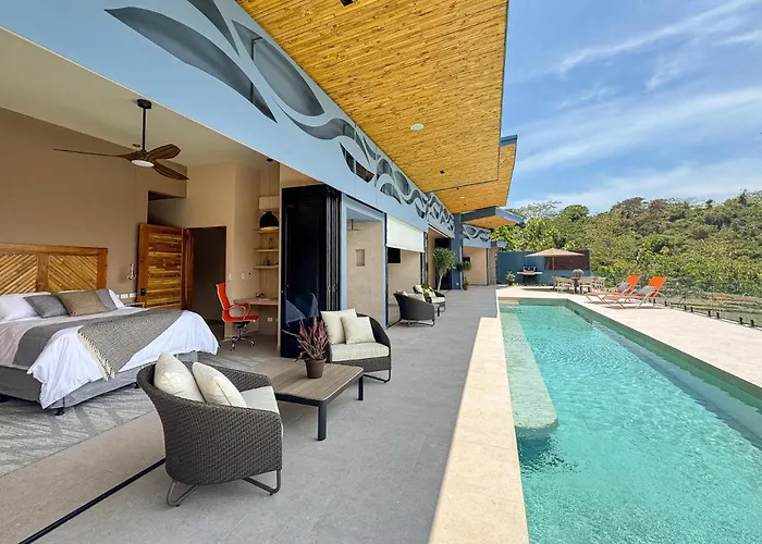 Villa Buddha Belly Oceanmountain Top Views Quepos