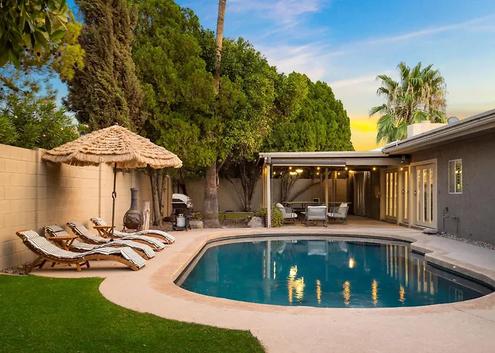Eugie Retreat Professionally Designed Bohemian Dream With Pool Scottsdale
