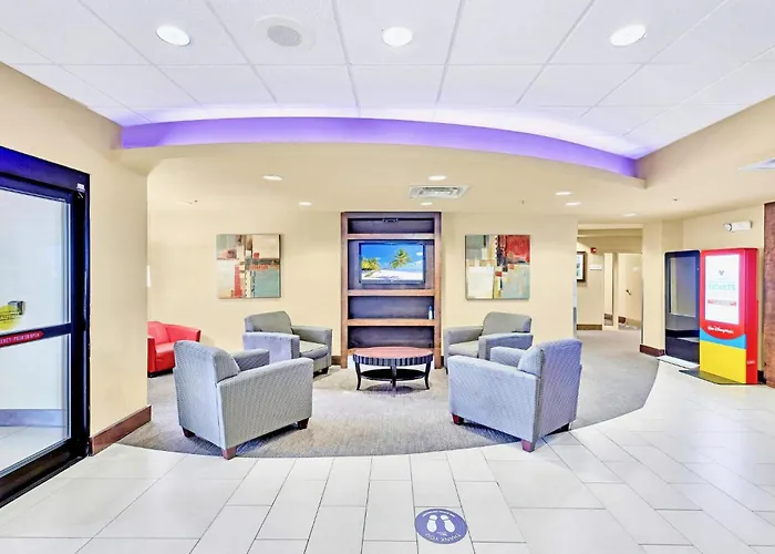 Condo Close To Universal Studios With Pool & Hot Tub Orlando