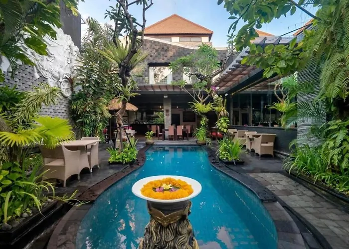 Exquisite 3 Bedroom Villa Seminyak Cyn