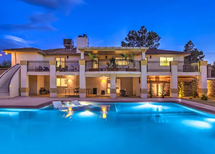 Vegas Saltwater, A Luxury Pool Villa With 5Br, Spa, Wet Deck On A Half Acre Lot Las Vegas