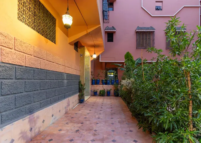 Riad Hbibti Authentic Moroccan Stay With Rooftop Jacuzzi Marrakesch