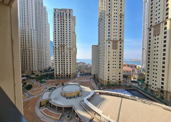 Sunrise Homes - Beautifully Upgraded 3Br Near To Beach Dubai