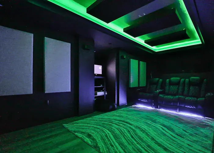 Luxurious Spa Retreat - Toronto Escape