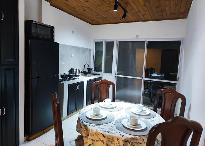 Alojamiento En Puerto Iguazu, Alojamiento En Cataratas, 2 Habitaciones