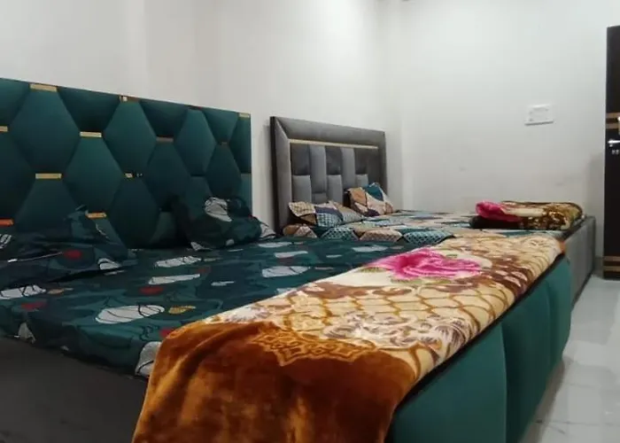 Nana Ji Rest House Vrindāvan