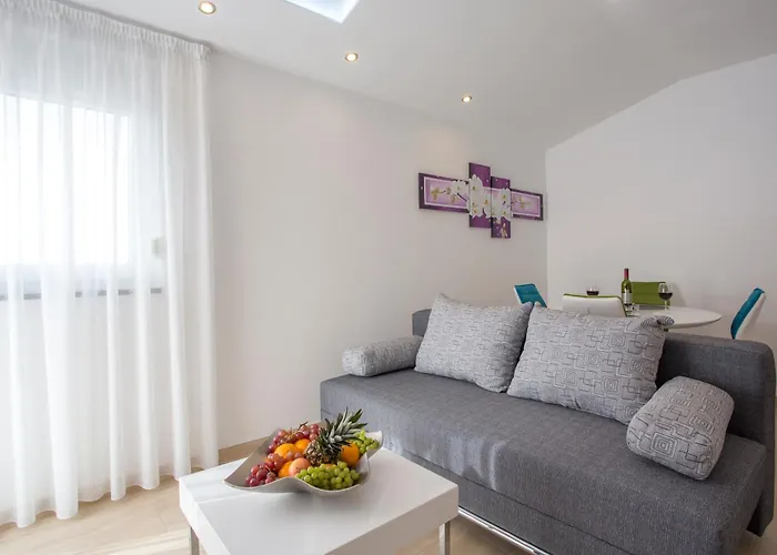 Adrion Aparthotel Pula