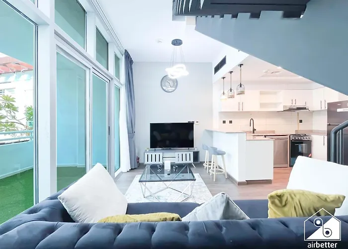 Ferienwohnung Stylish Jvc Duplex L Gym, Pool & Parking Dubai