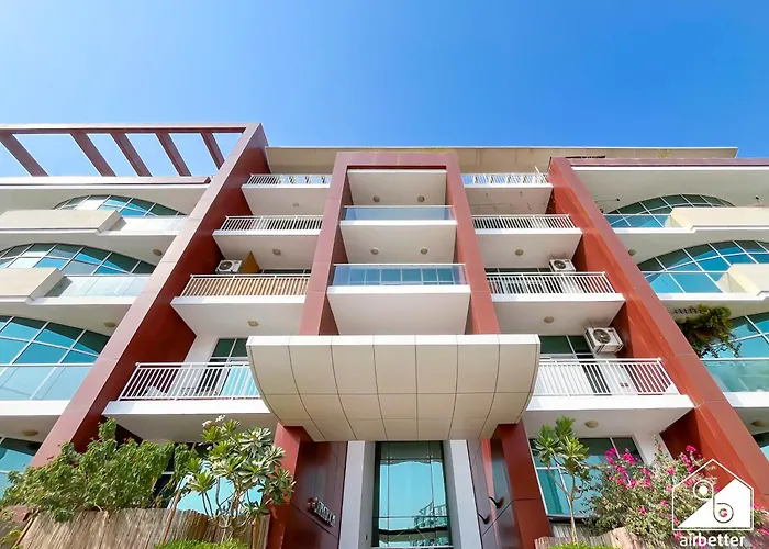 Ferienwohnung Stylish Jvc Duplex L Gym, Pool & Parking Dubai