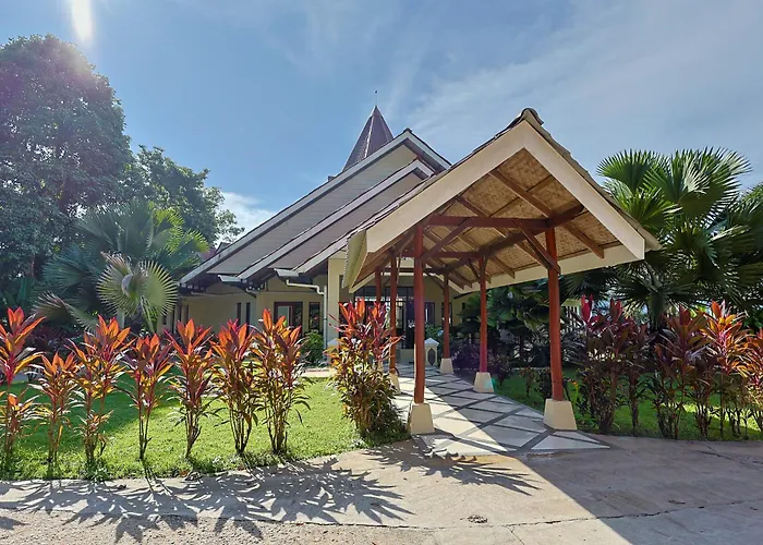 Diamond View Villa - Infinity Pool, Jacuzzi & Panoramic Views Pantai Cenang 