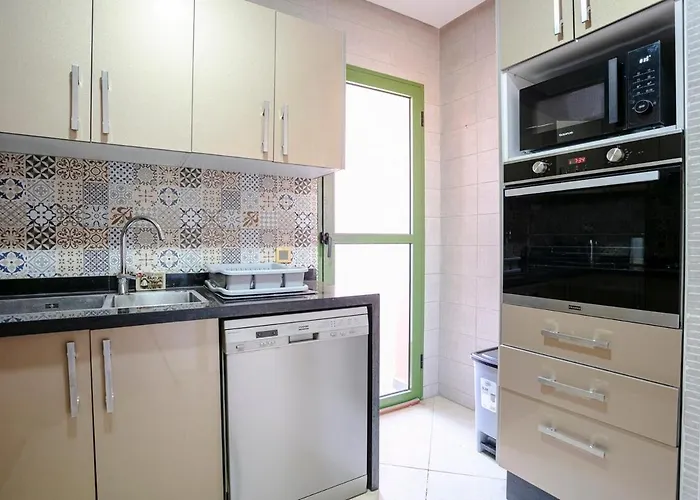 6-Person Appartment, Terrace And Spa Marrakesch