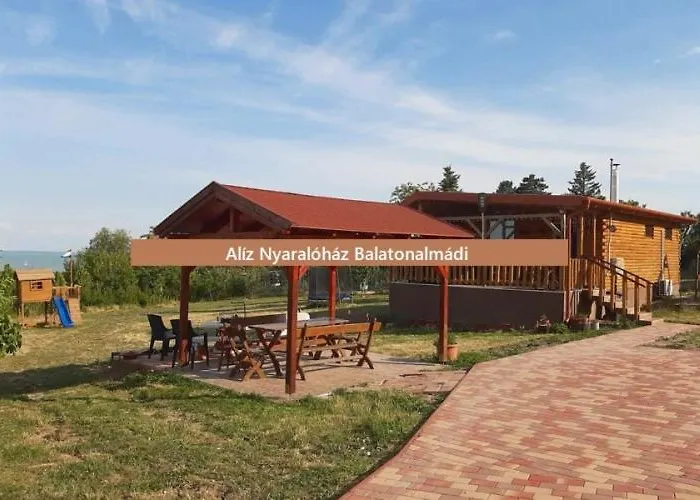 Villa Aliz Nyaralohaz Balatonalmádi